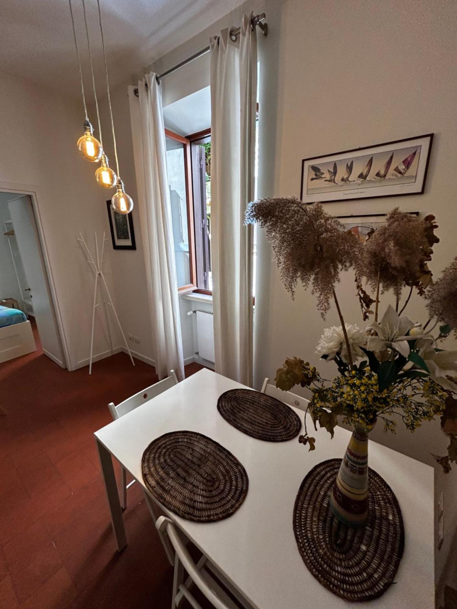 Colosseum Apartment - Your Cozy Roman Escape ภายนอก รูปภาพ